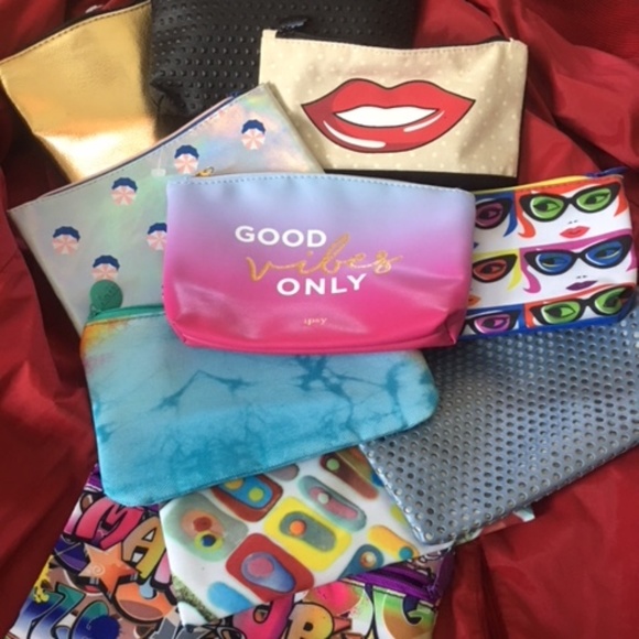 ipsy Handbags - 🆕 10 ipsy Bags